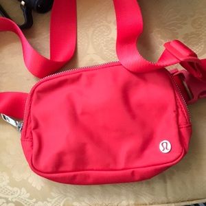 Lulu crossbody/belt bag